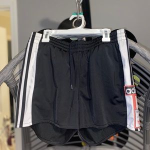 Adidas Shorts ☆